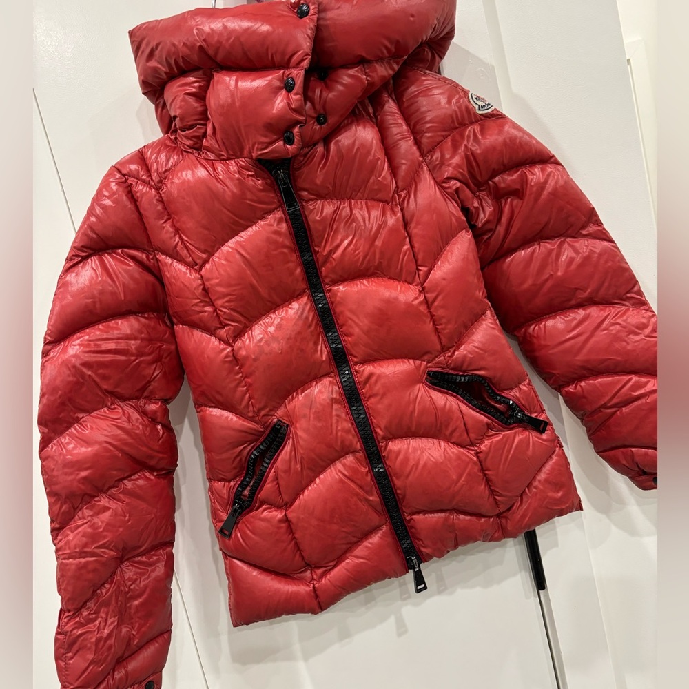 Moncler Coat !